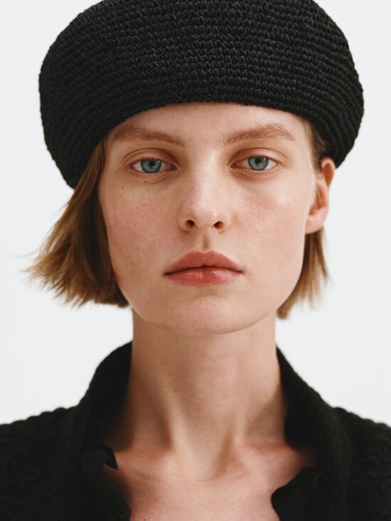 Woven Straw Beret Black | Parisian Scandi Minimalism | NWT